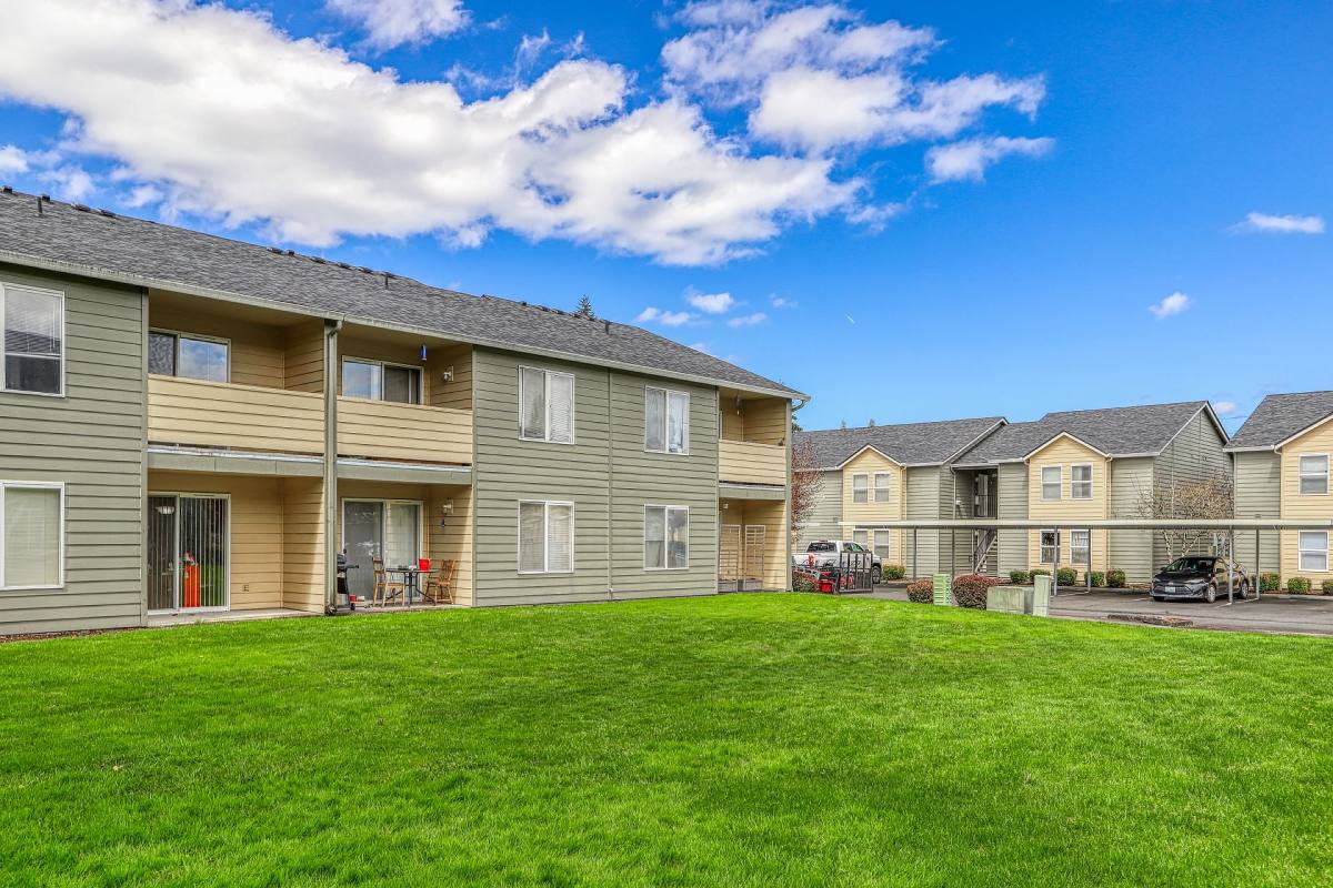 Apartment for rent at 13608 NE 72nd St, Vancouver, WA 98682