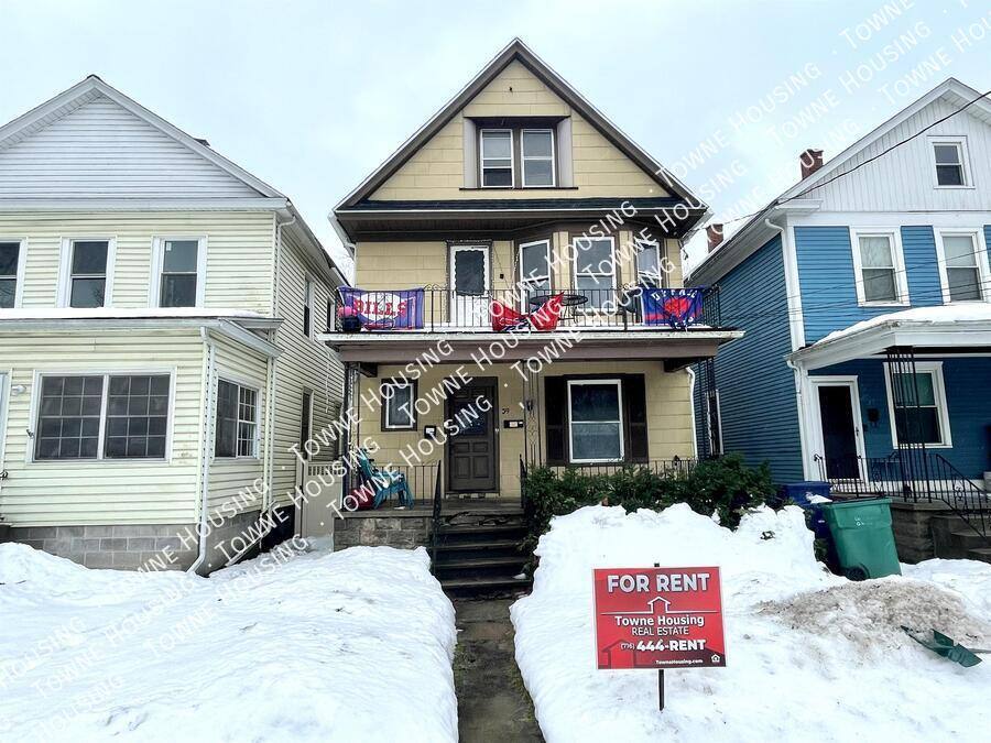 Apartment for rent at 39 Aldrich Place, Buffalo, NY 14208