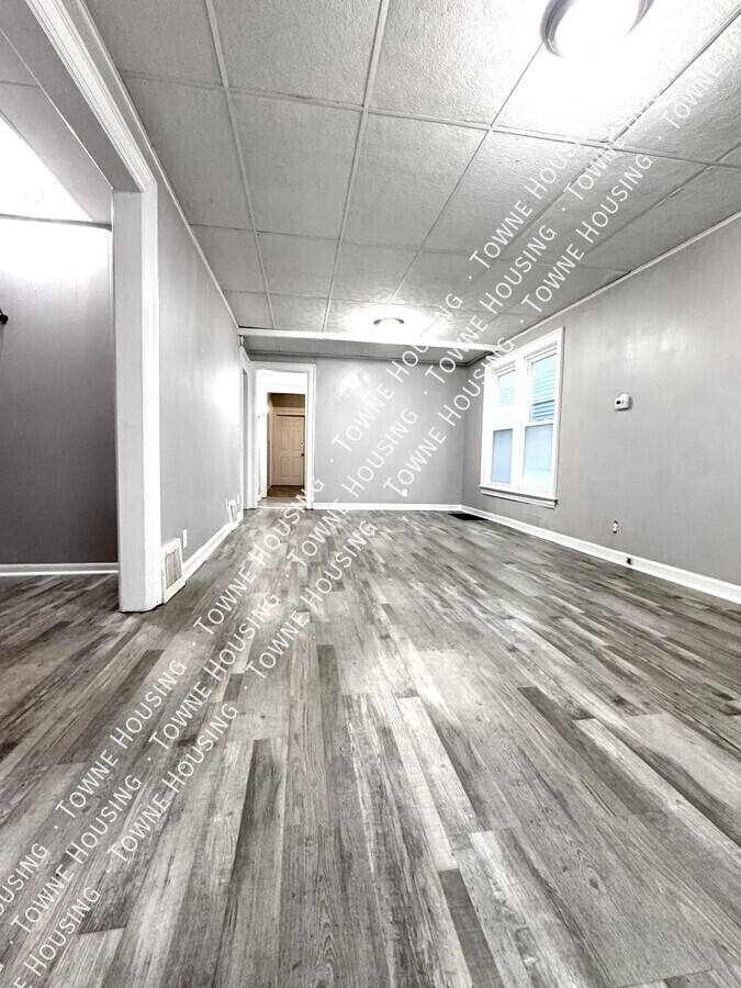 Apartment for rent at 39 Aldrich Place, Buffalo, NY 14208