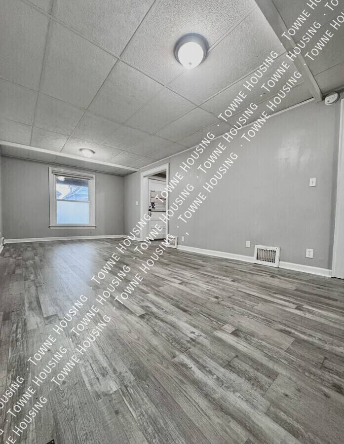 Apartment for rent at 39 Aldrich Place, Buffalo, NY 14208