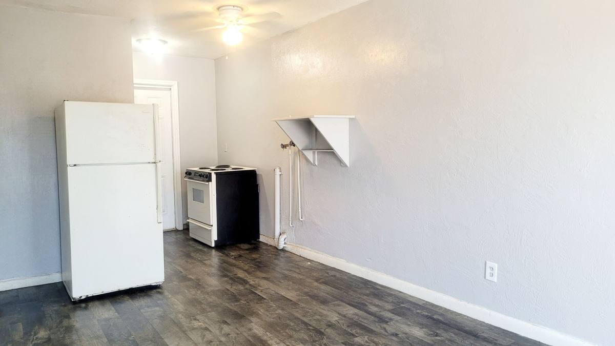 Apartment for rent at 430 N Charles St, Daytona Beach, FL 32114