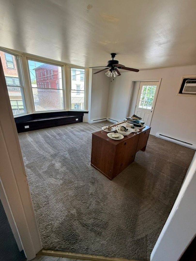 Apartment for rent at 113 Market St, Newport, PA 17074