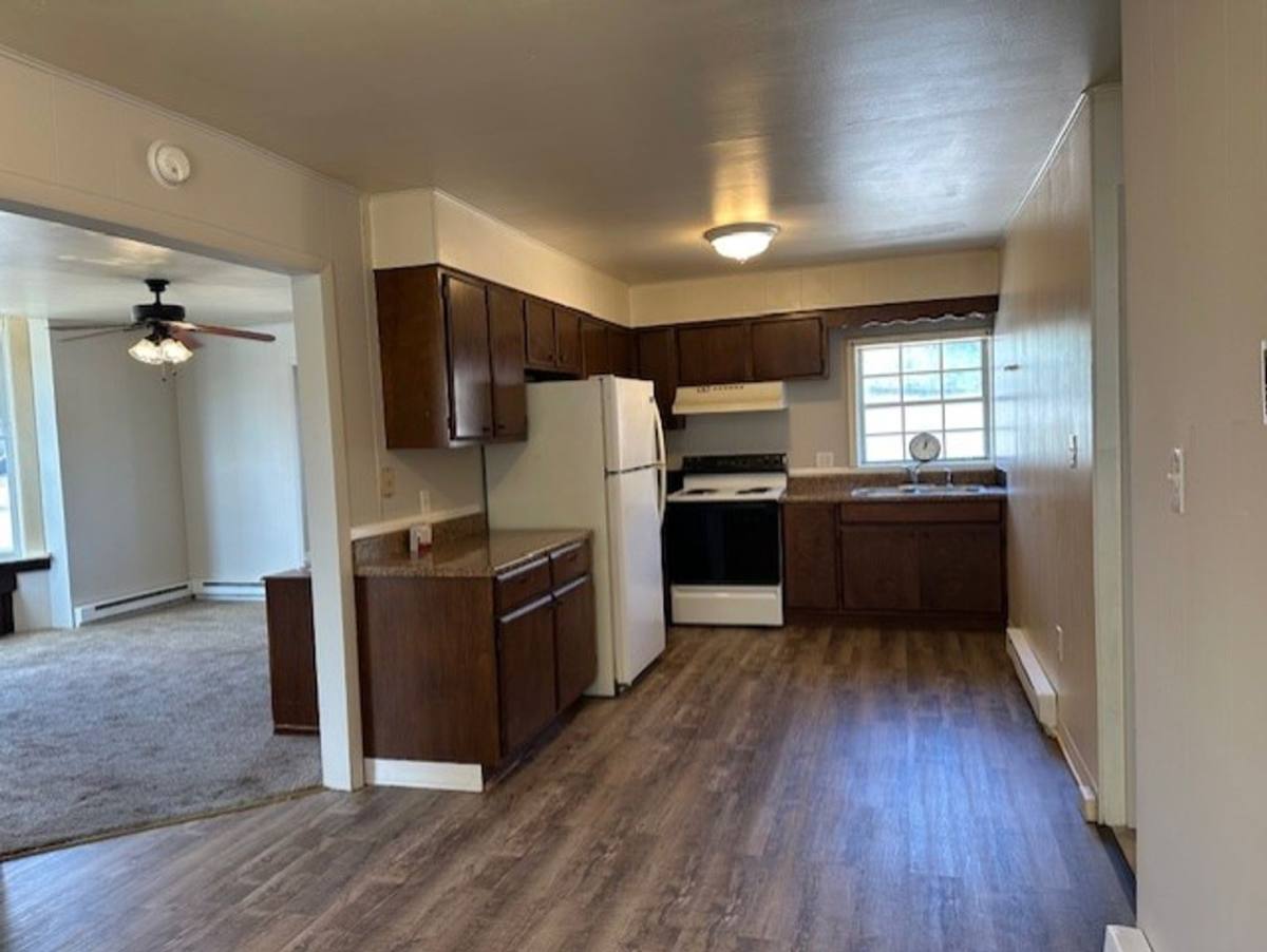 Apartment for rent at 113 Market St, Newport, PA 17074