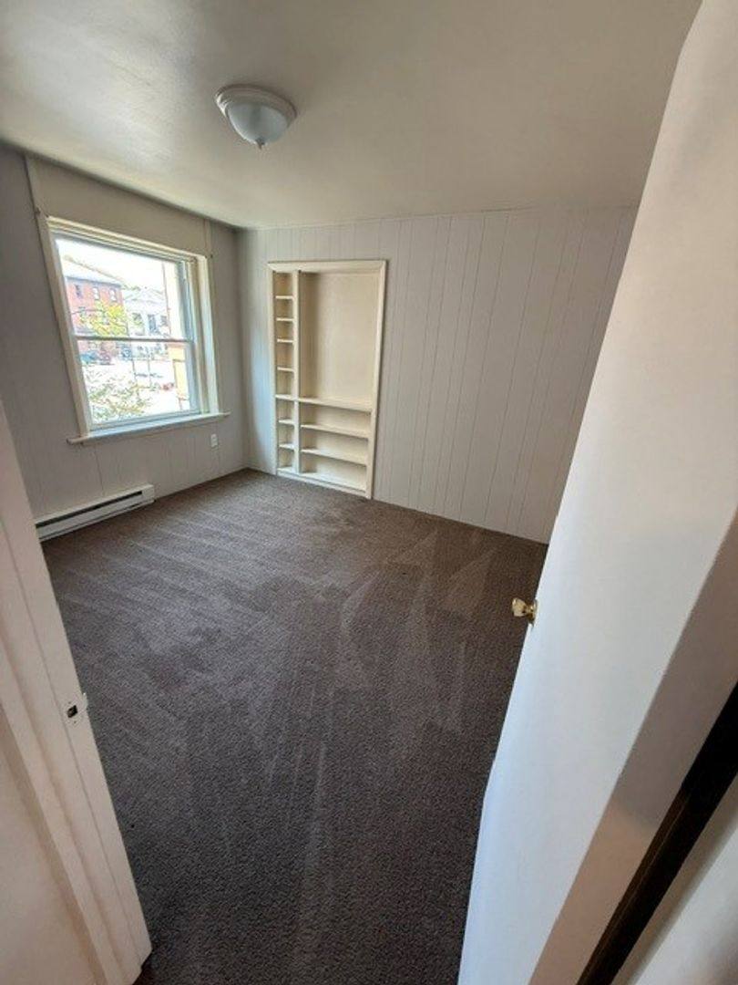 Apartment for rent at 113 Market St, Newport, PA 17074