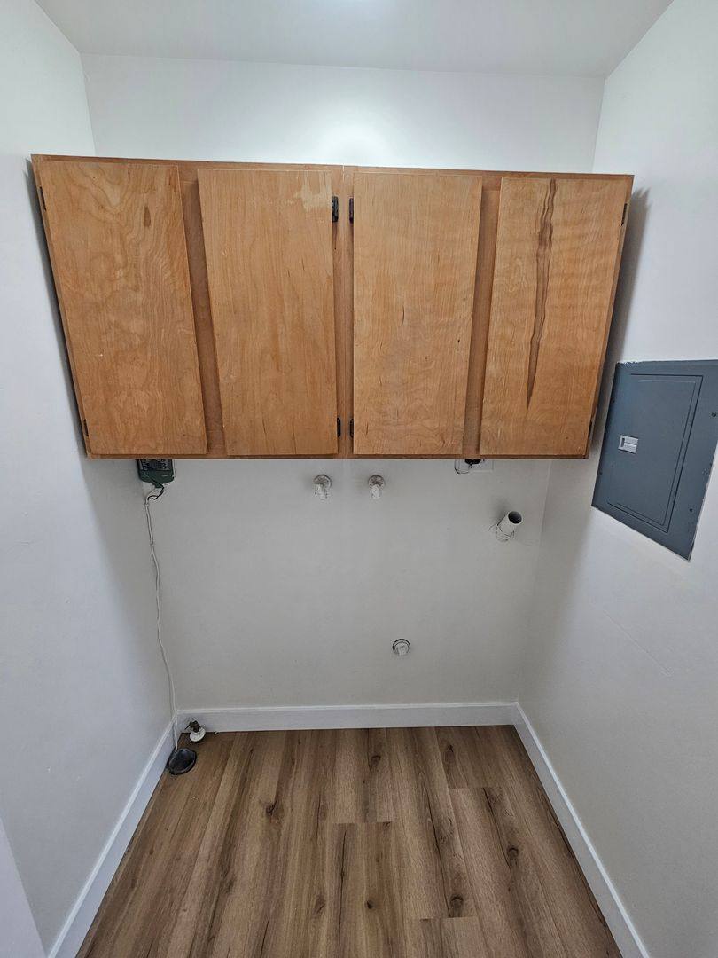 Apartment for rent at 4427-4429 W 171st, Lawndale, CA 90260
