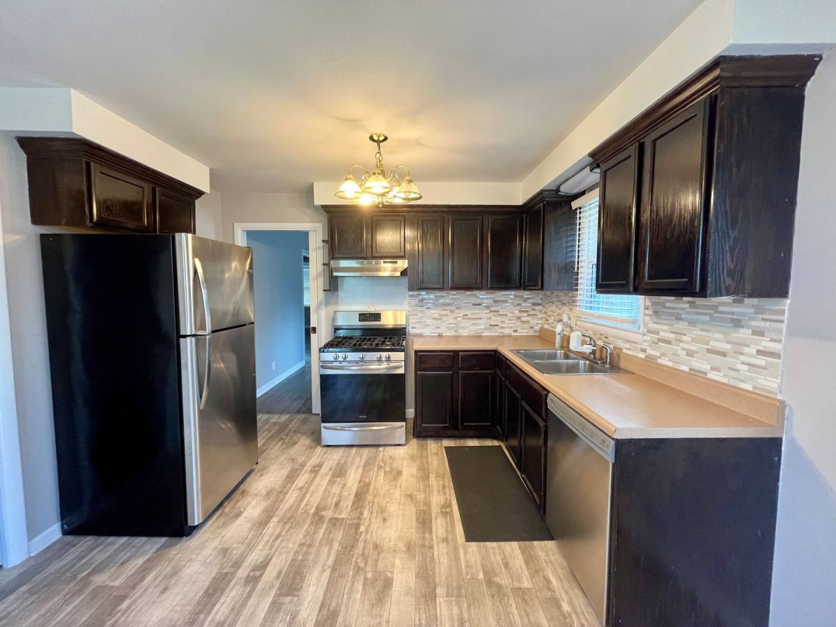 House for rent at 2950 Ashland City Rd, Clarksville, TN 37043