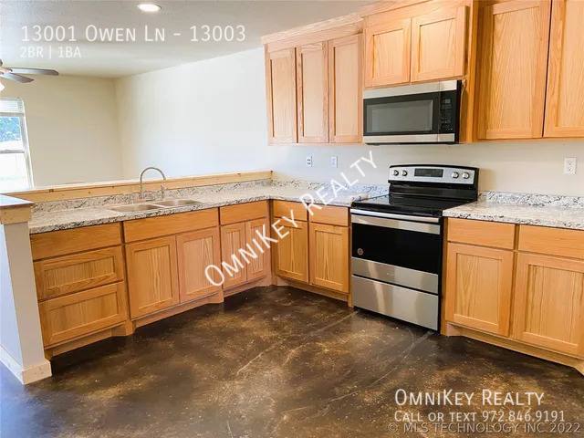 13001 Owen Lane #13003, Thackerville, OK 73459 - Apartment for Rent - Image 3