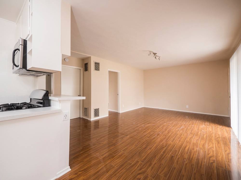 Apartment for rent at 15114 Dickens St, Sherman Oaks, CA 91403