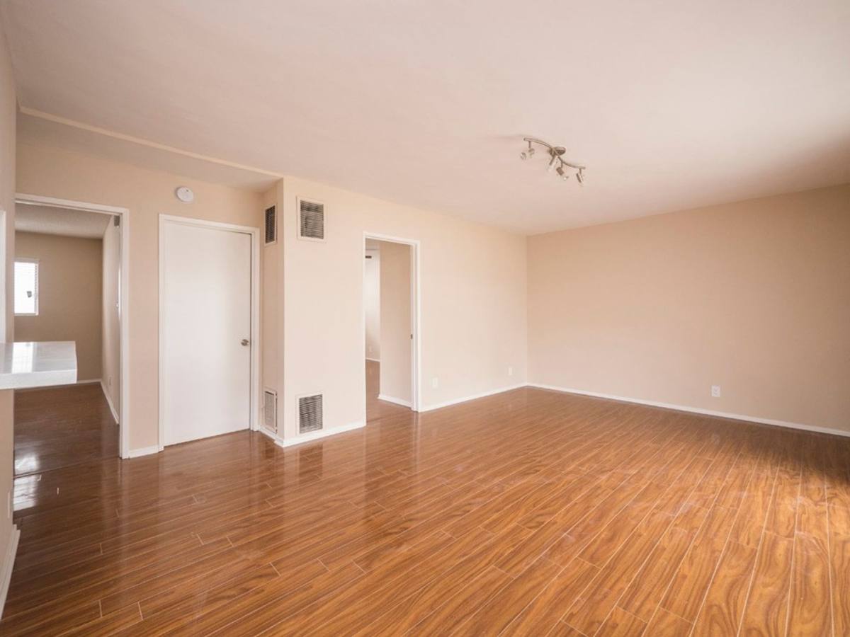 Apartment for rent at 15114 Dickens St, Sherman Oaks, CA 91403