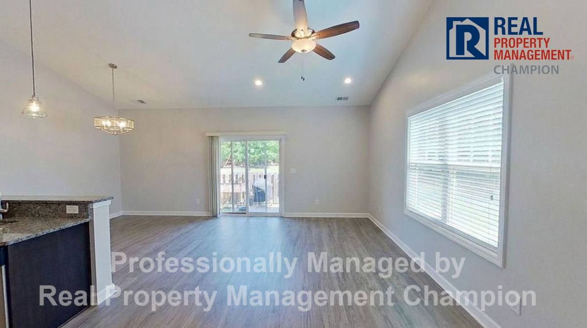 Townhouse for rent at 148 Lincoln Place Circle, Leland, NC 28451