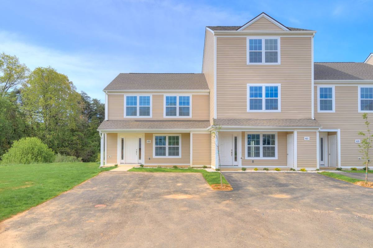 Townhouse for rent at 1300 Providence Blvd NW, Christiansburg, VA 24073