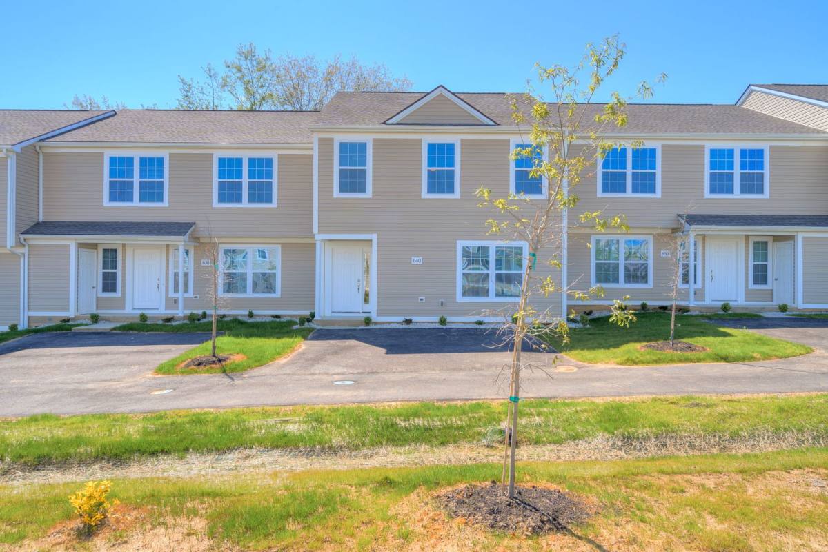 Townhouse for rent at 540 Pin Oak Dr, Christiansburg, VA 24073