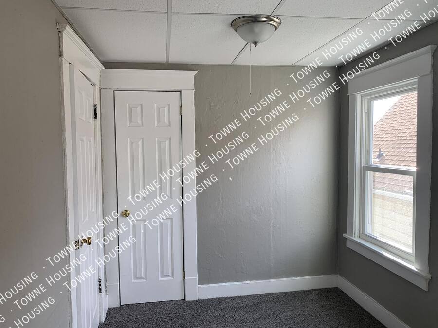 Apartment for rent at 1139 Walden Ave, Buffalo, NY 14211