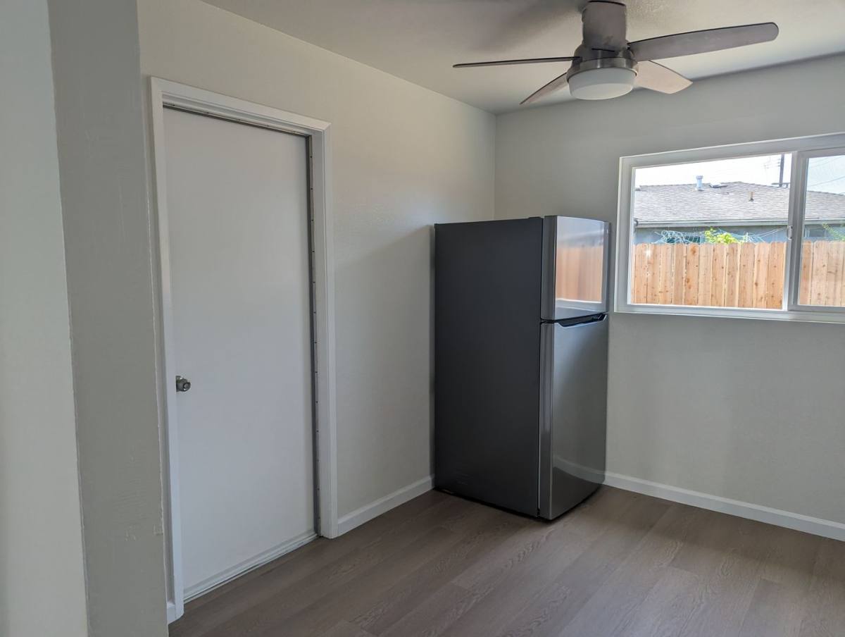Apartment for rent at 20913 Royal Ave, Hayward, CA 94541