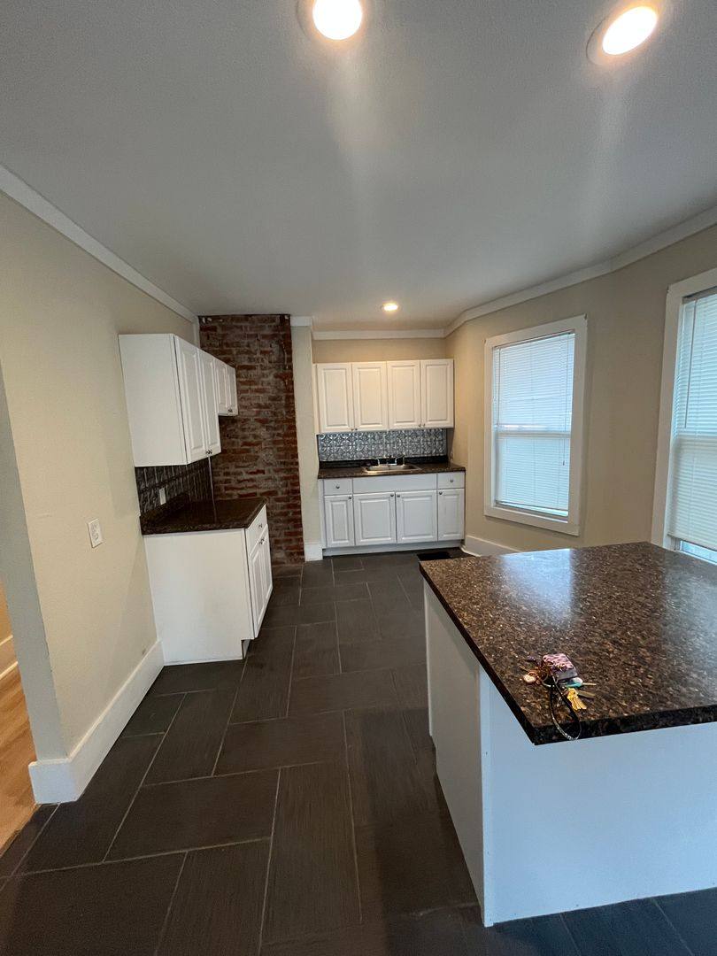 Apartment for rent at 12 Madison St, Rochester, NY 14608