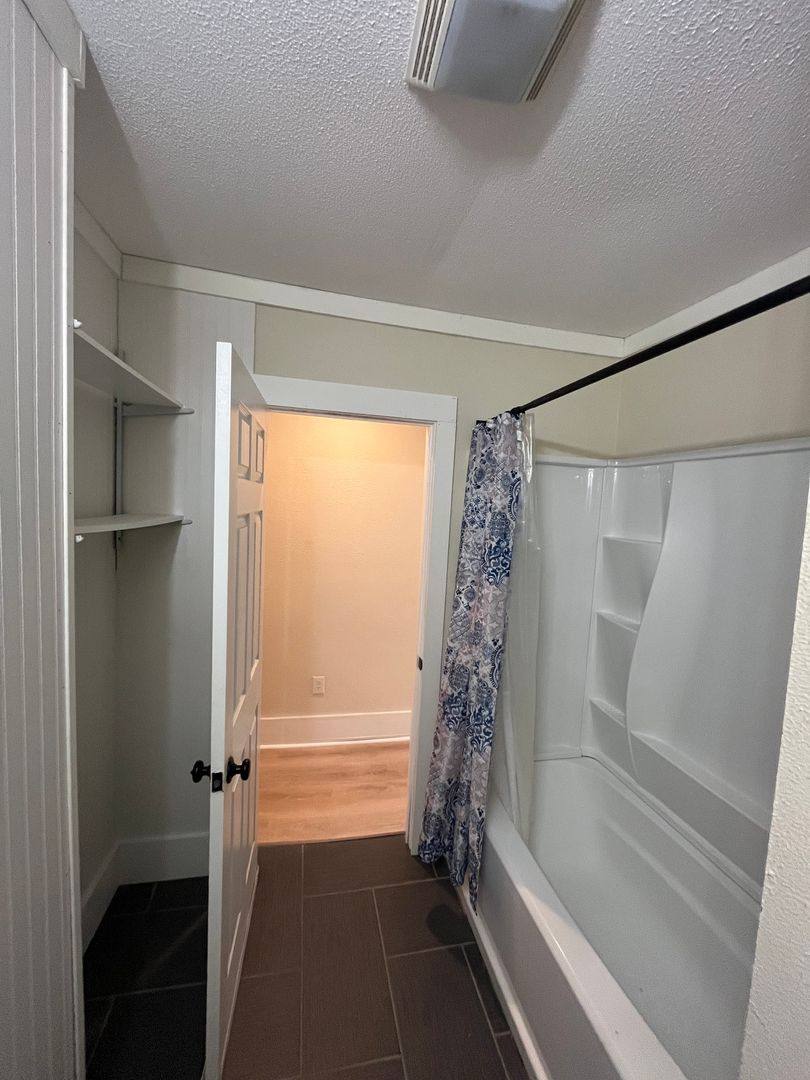 Apartment for rent at 12 Madison St, Rochester, NY 14608