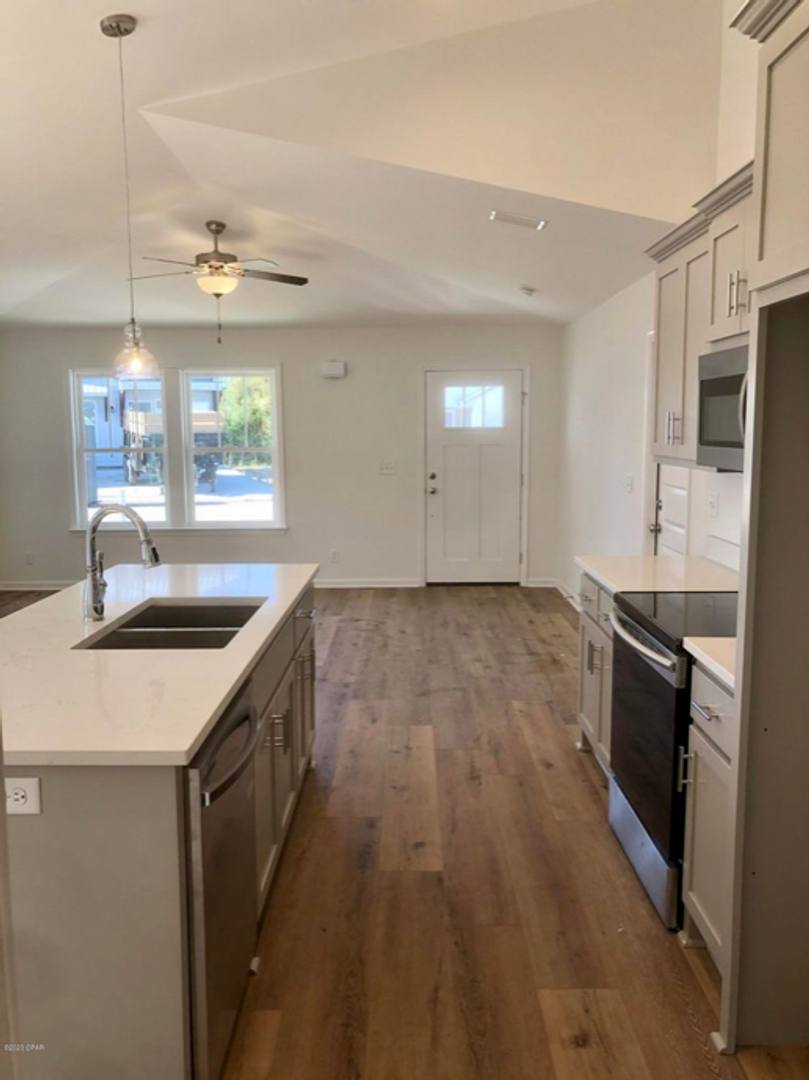 House for rent at 3733 Avon Rd, Panama City, FL 32404