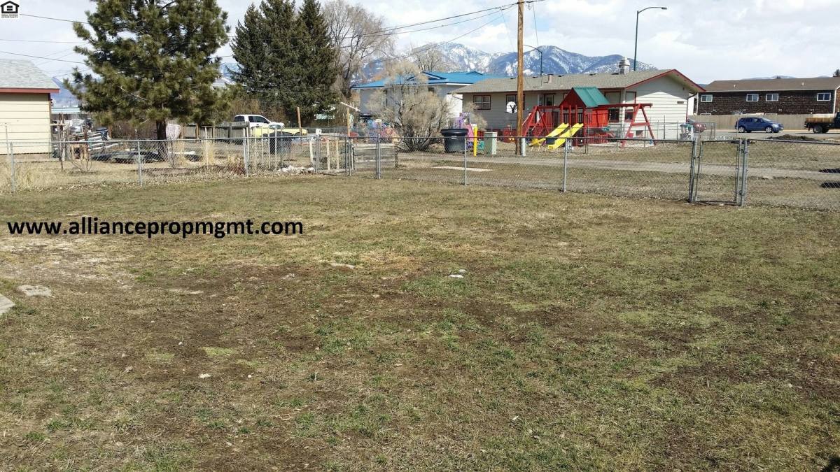 Apartment for rent at 304 & 306 S, Bozeman, MT 59718