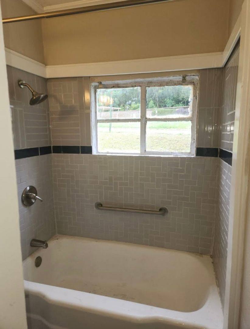 Apartment for rent at 1326 Barry St, Oxford, AL 36203