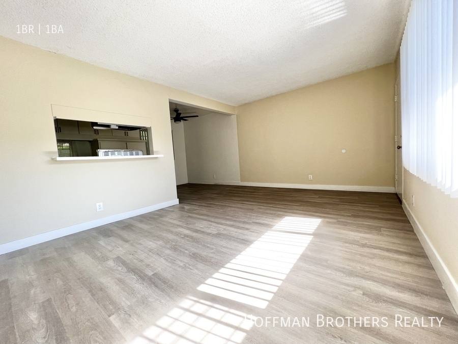 Apartment for rent at 4217 Don Tomaso Dr #7, Los Angeles, CA 90008