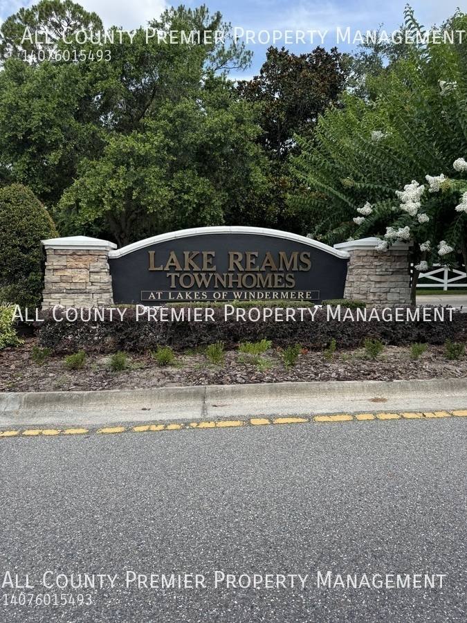 Townhouse for rent at 13014 Langstaff Dr, Windermere, FL 34786