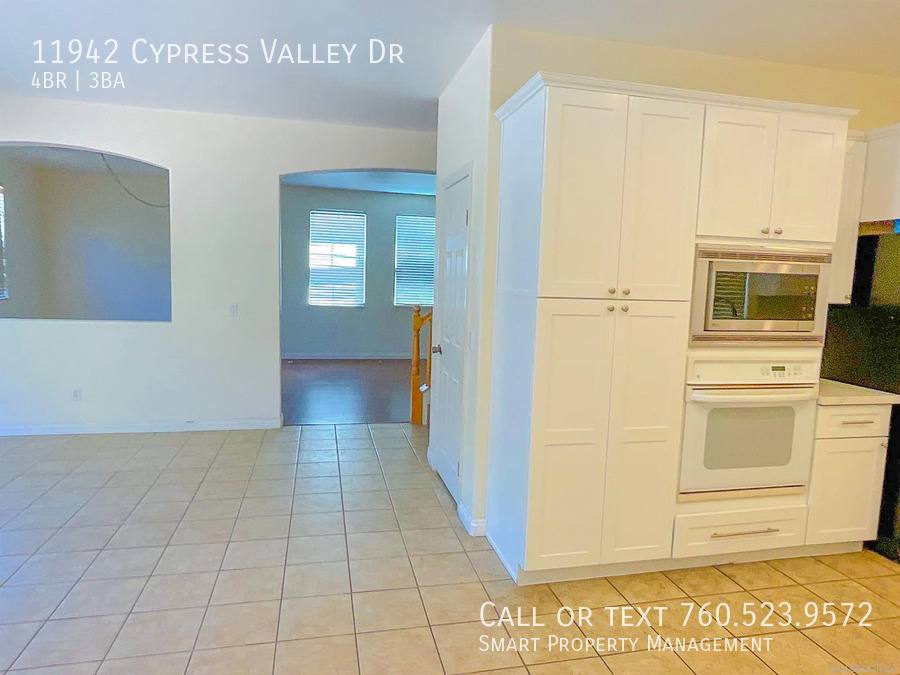 House for rent at 11942 Cypress Valley Dr, San Diego, CA 92131