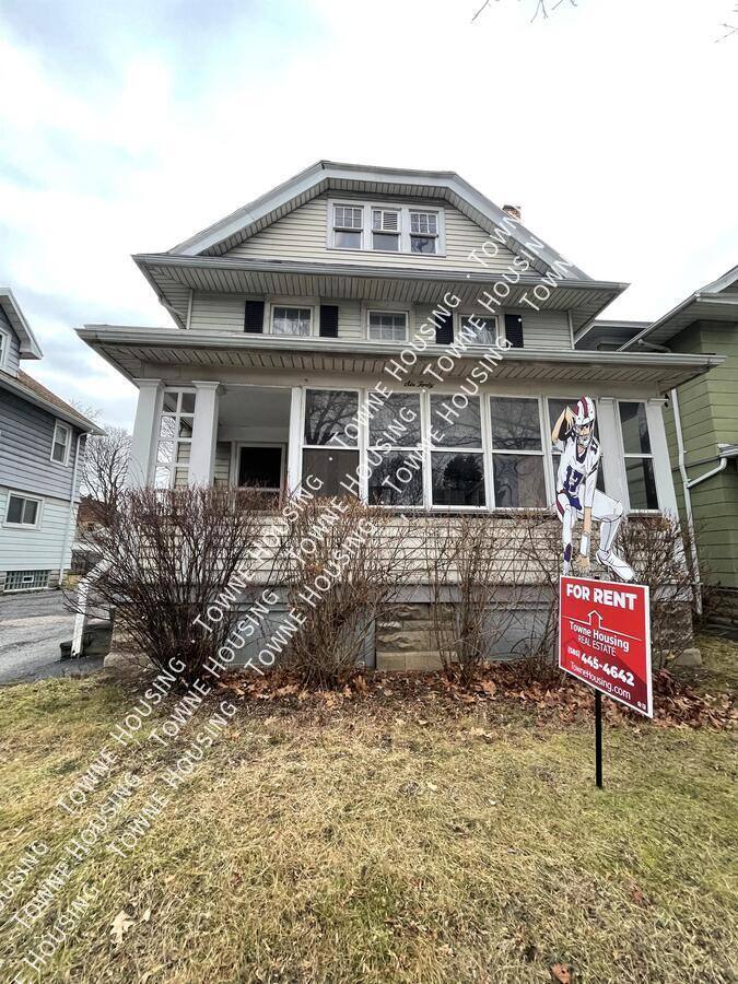 Apartment for rent at 640 Magee Ave #1, Rochester, NY 14613