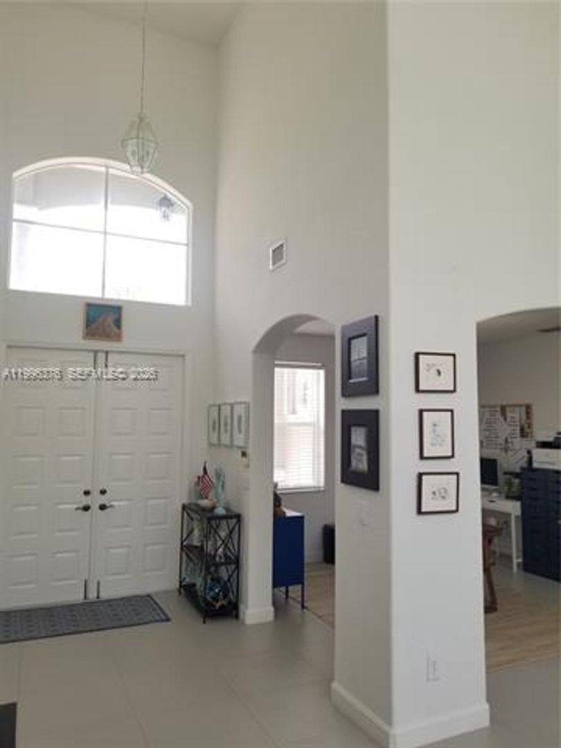 House for rent at 4719 NW 96th Place, Miami, FL 33178