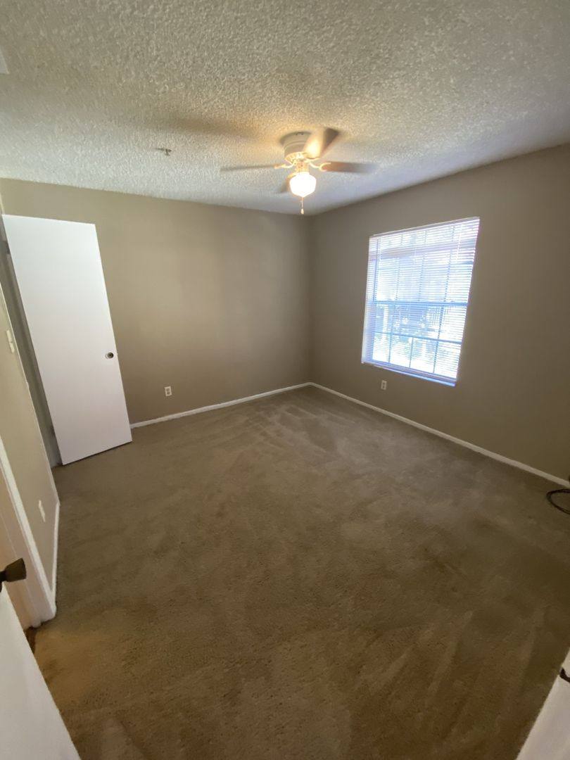 Apartment for rent at 238 Afton Square, Altamonte Springs, FL 32714