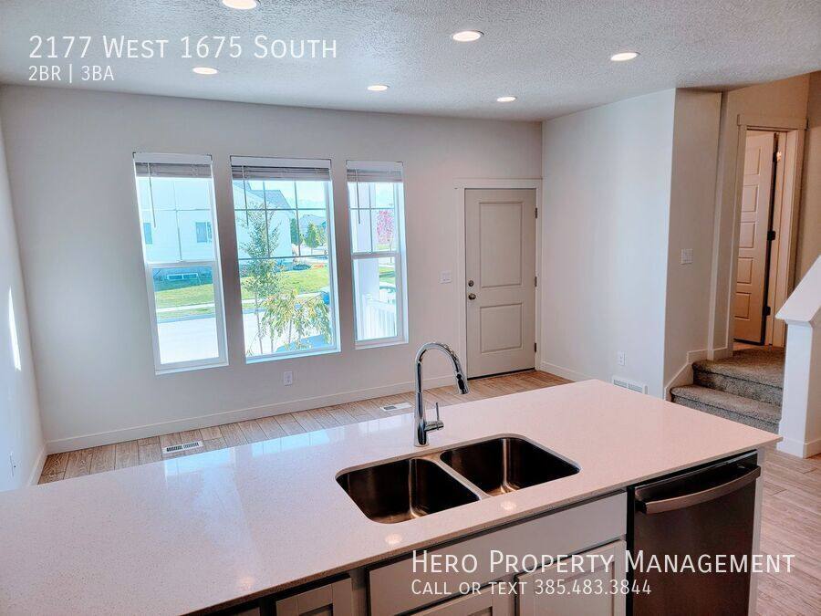 Townhouse for rent at 2177 W 1675 S, Ogden, UT 84401