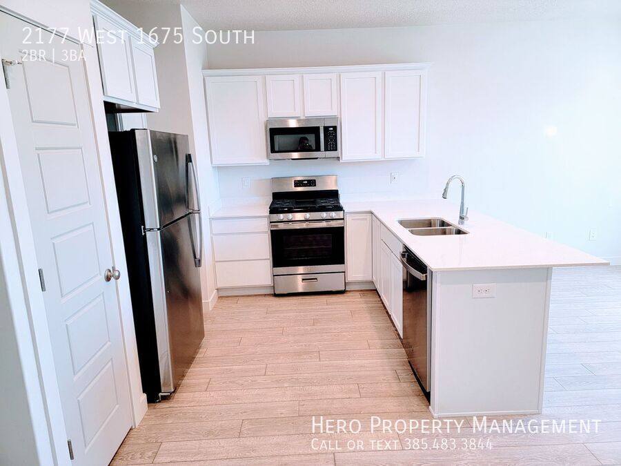 Townhouse for rent at 2177 W 1675 S, Ogden, UT 84401