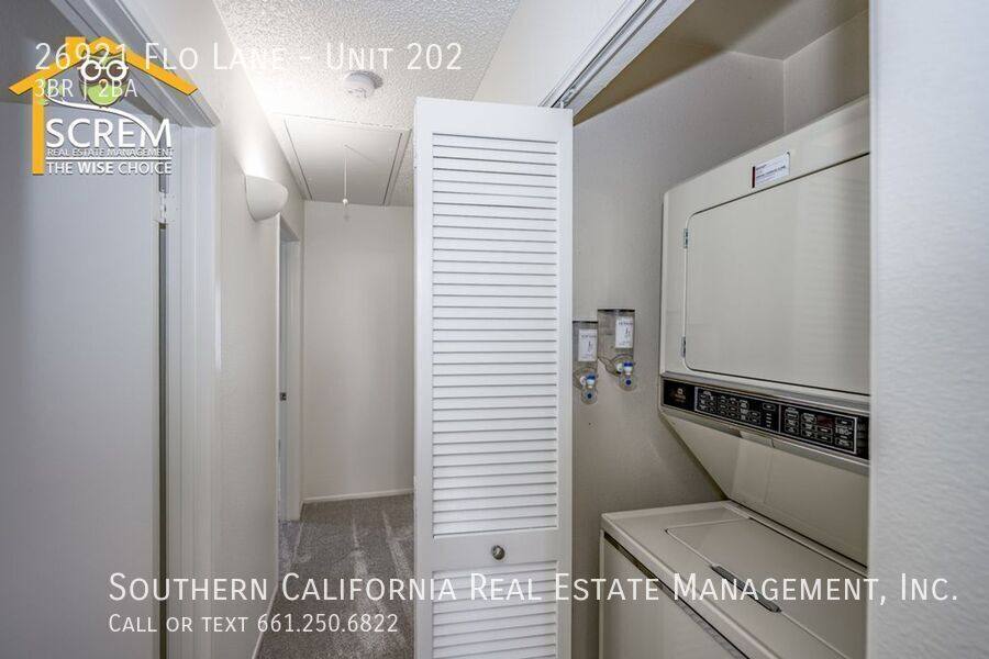 Condo for rent at 26921 Flo Lane #202, Canyon Country, CA 91351