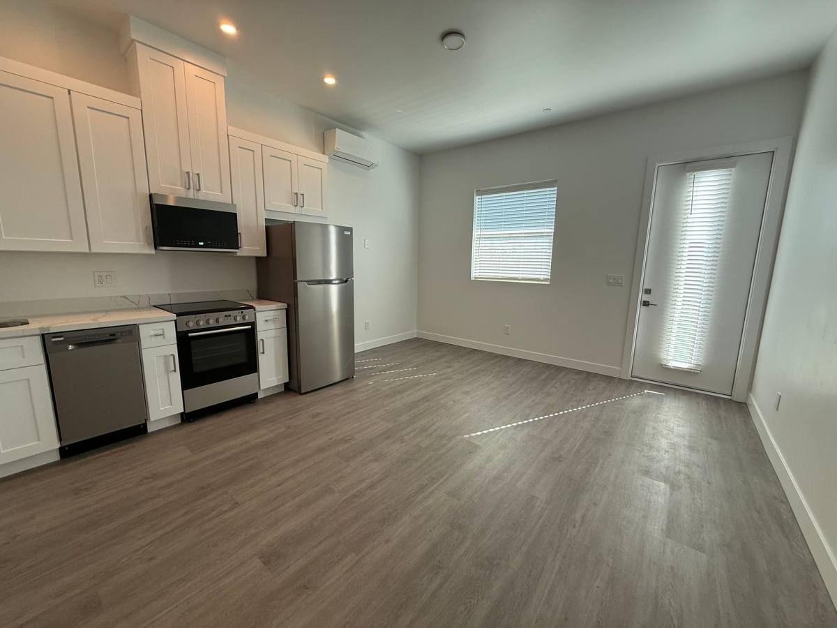 Apartment for rent at 455 W Holmes Ave, Mesa, AZ 85210