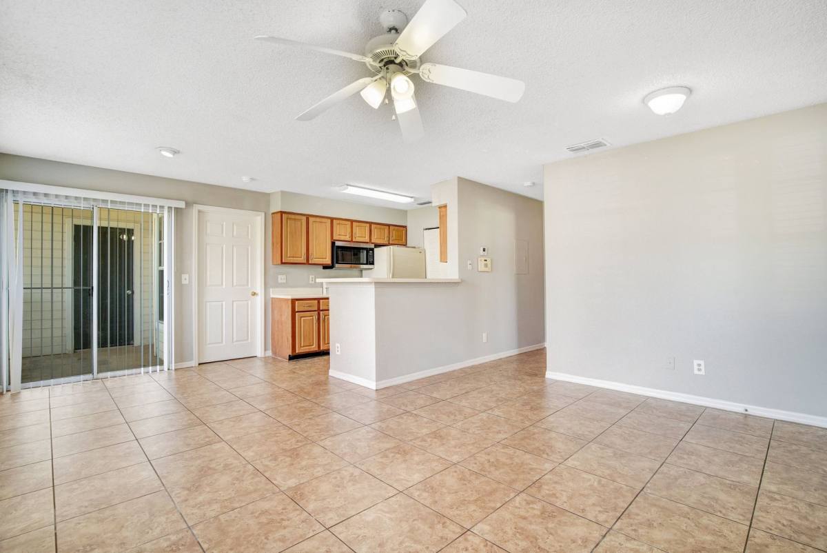 Condo for rent at 1081 S Hiawassee Rd #722, Orlando, FL 32835