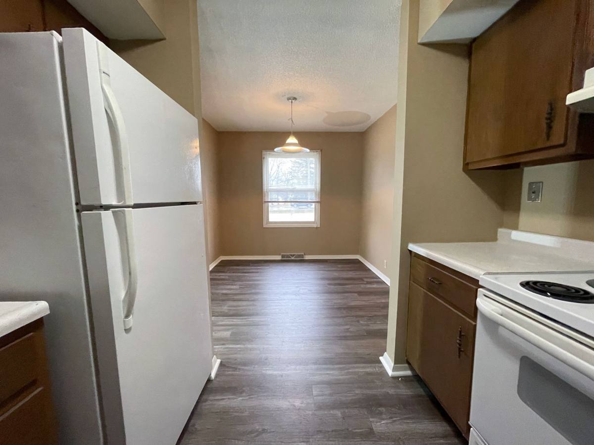 Apartment for rent at 2404 N Wheeling Ave #1F, Muncie, IN 47303