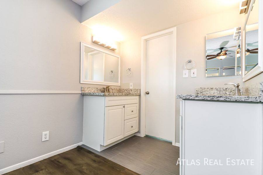 House for rent at 1323 W Rosemonte Dr, Phoenix, AZ 85027