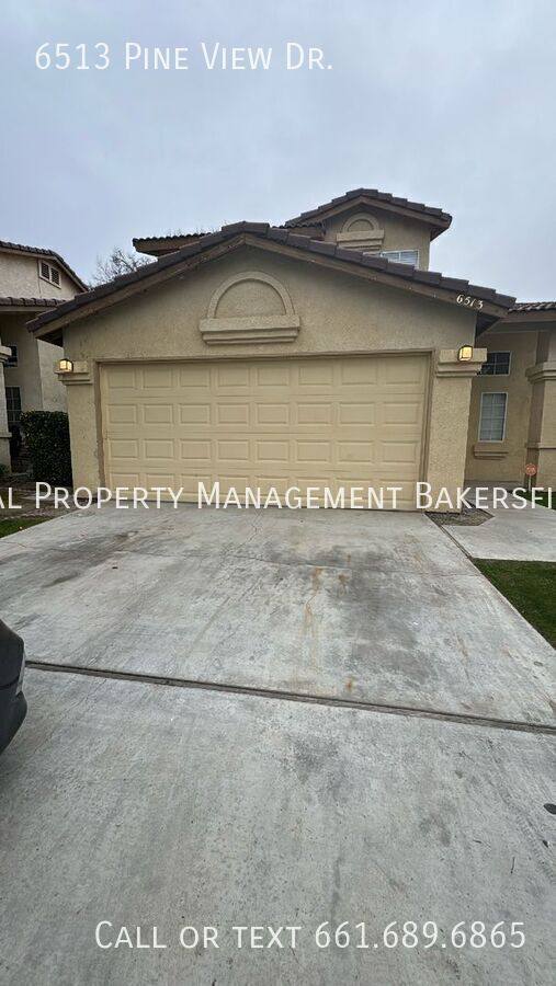 House for rent at 6513 Pine View Dr, Bakersfield, CA 93307