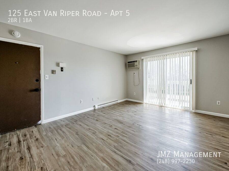 Apartment for rent at 125 E Van Riper Rd #5, Fowlerville, MI 48836