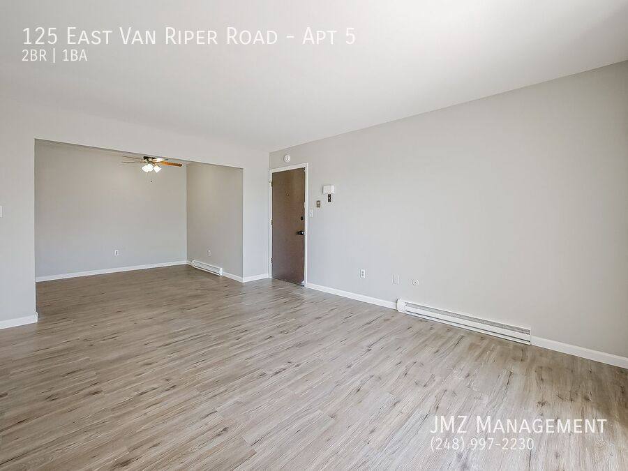 Apartment for rent at 125 E Van Riper Rd #5, Fowlerville, MI 48836