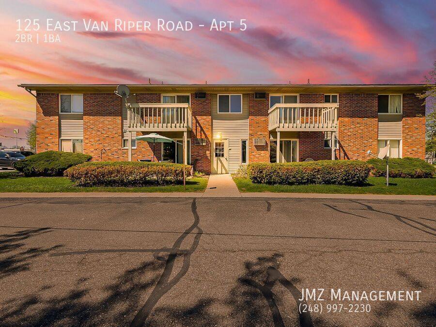 Apartment for rent at 125 E Van Riper Rd #5, Fowlerville, MI 48836