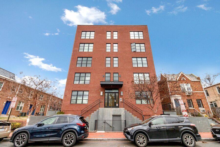Condo for rent at 205 V St NW #201, Washington, DC 20001