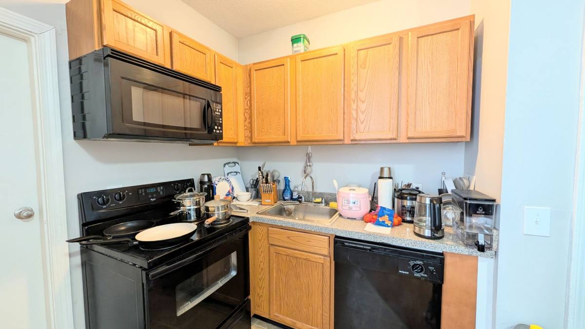 Apartment for rent at 1119 Commonwealth Ave #7, Allston, MA 02134