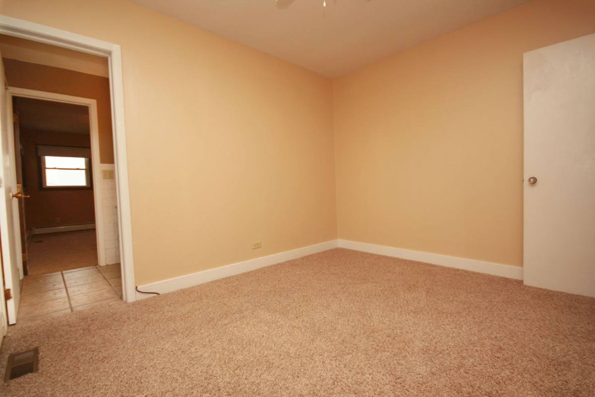 House for rent at 3122 N 1200th Ave, Orion, IL 61273
