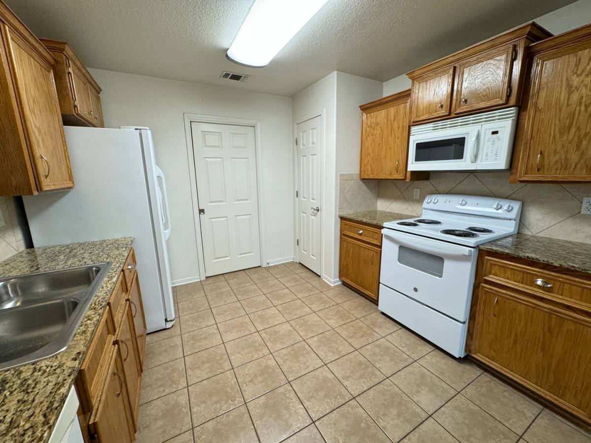 House for rent at 3806 Tatonka Dr, Killeen, TX 76549