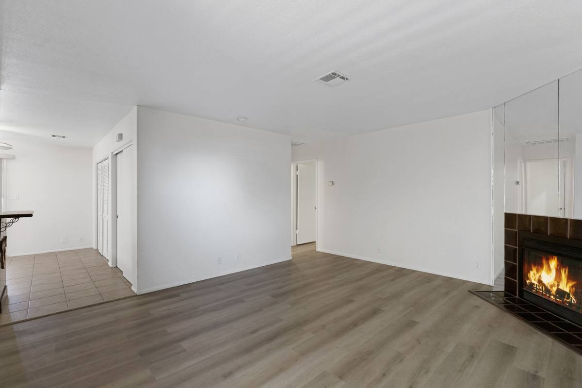 Condo for rent at 20235 N 3rd Dr, Phoenix, AZ 85027