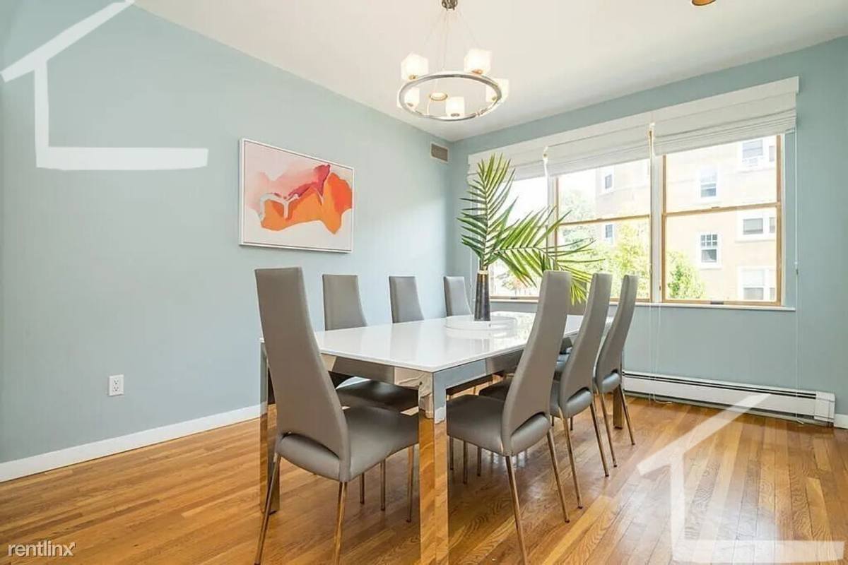 Apartment for rent at 310 Saint Paul St #4, Brookline, MA 02446