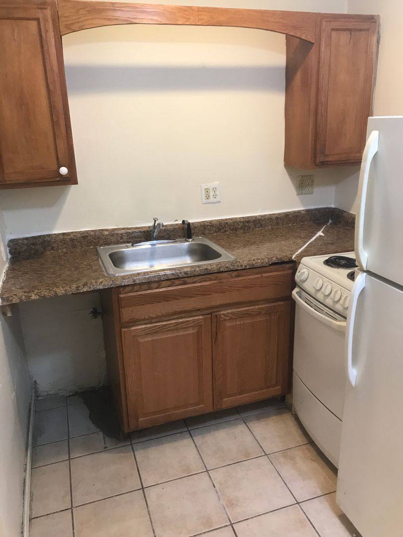 Apartment for rent at 8029 S Dobson Ave, Chicago, IL 60619