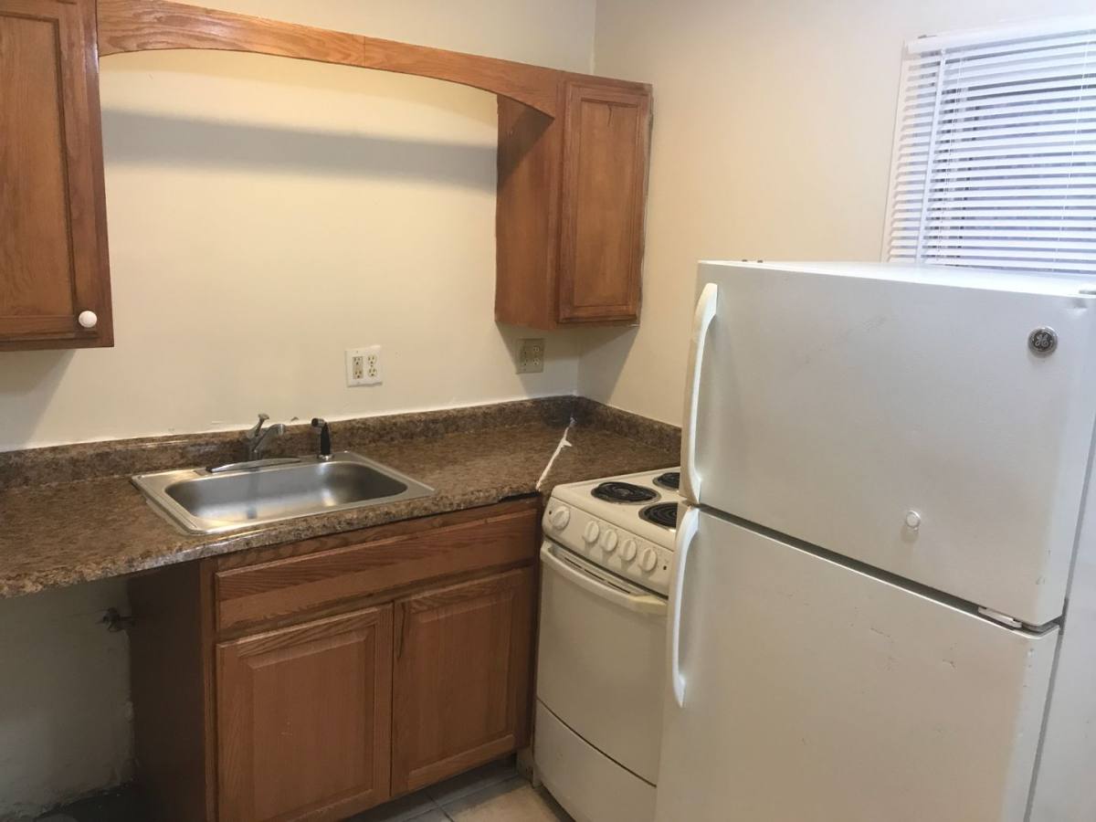 Apartment for rent at 8029 S Dobson Ave, Chicago, IL 60619