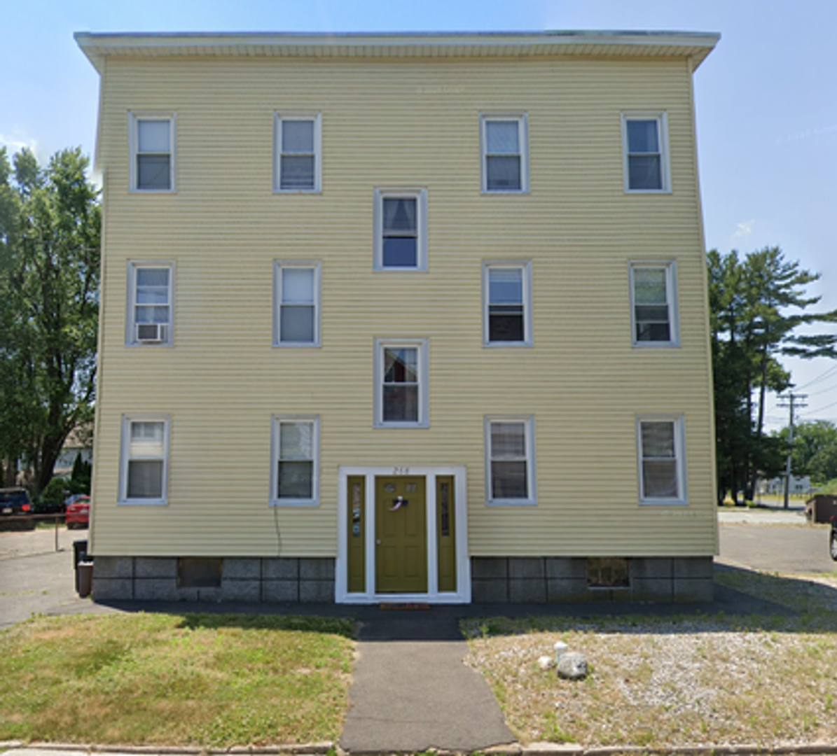 Apartment for rent at 268 Hampden St, Chicopee, MA 01013