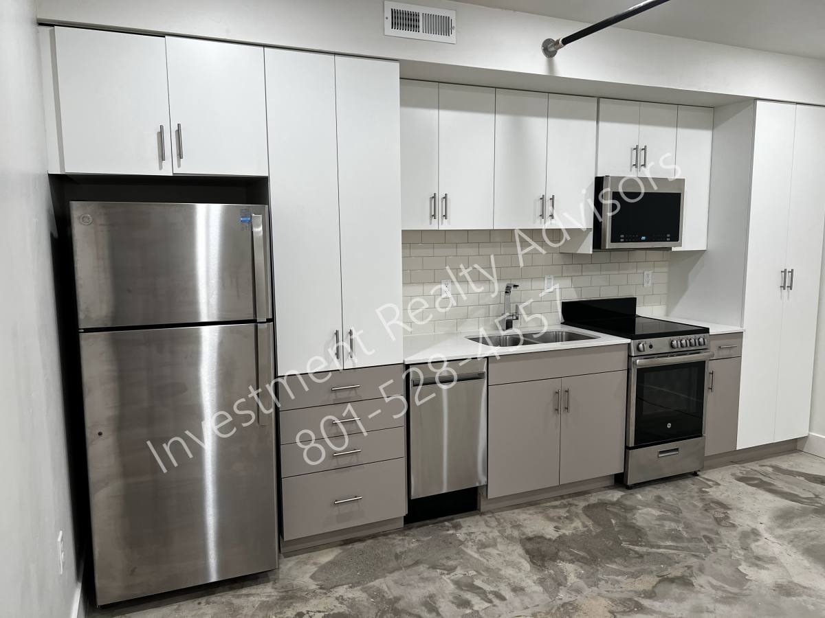 Apartment for rent at 1172 E Graystone Way #114, Salt Lake City, UT 84106